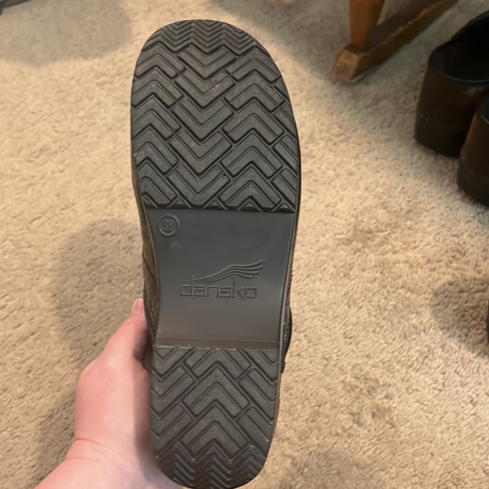 Dansko Clogs, Like New, Black, Good Tread, Size 3… - image 4